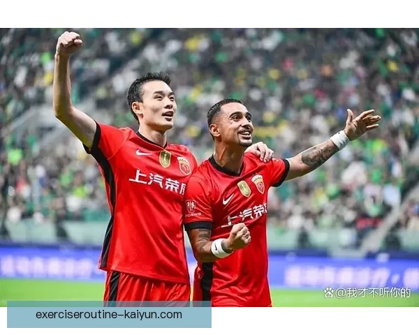 中超争冠集团竞争激烈，多队表现稳健持续提升